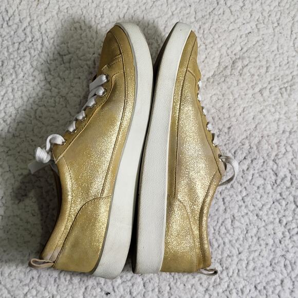 Vionic "Winny" womens sneaker  size 9 - Picture 3 of 6